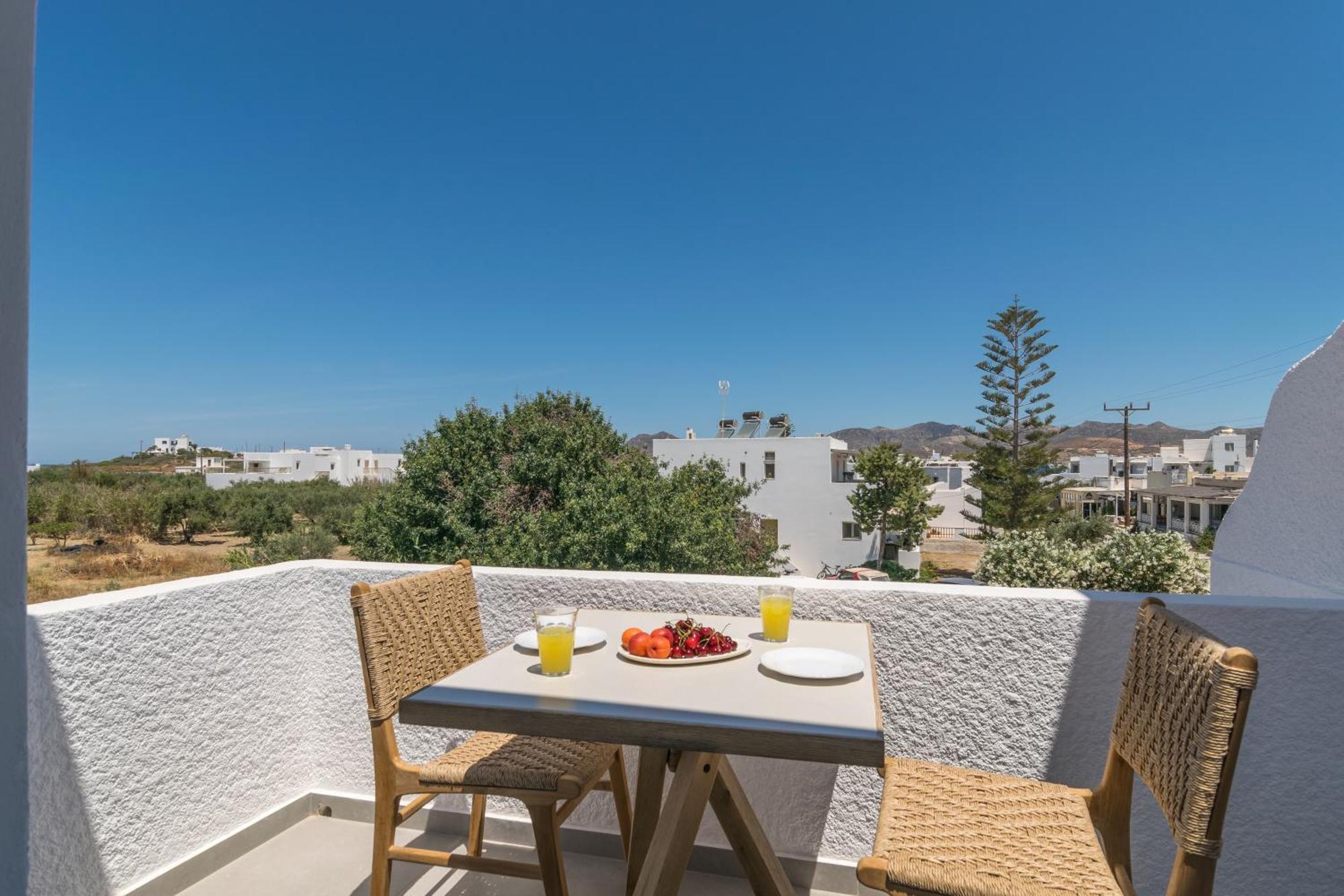 Pergola Hotel Полония Екстериор снимка