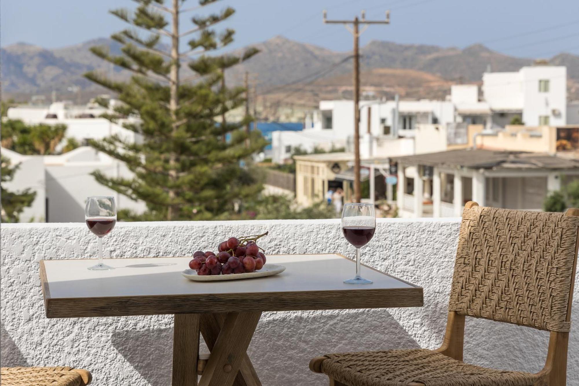 Pergola Hotel Полония Екстериор снимка
